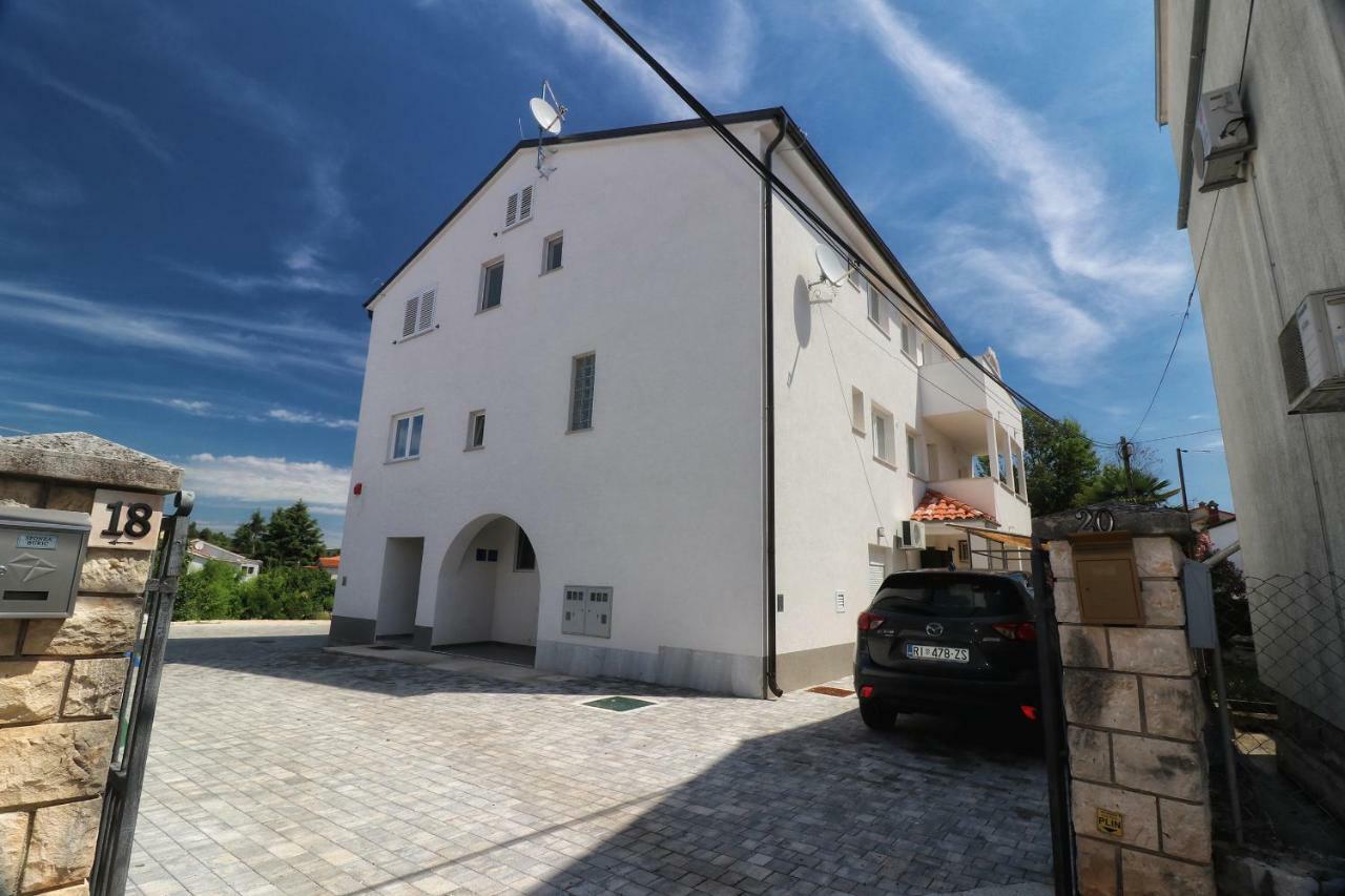 Apartments Korina & Dadi Rovinj Exterior foto